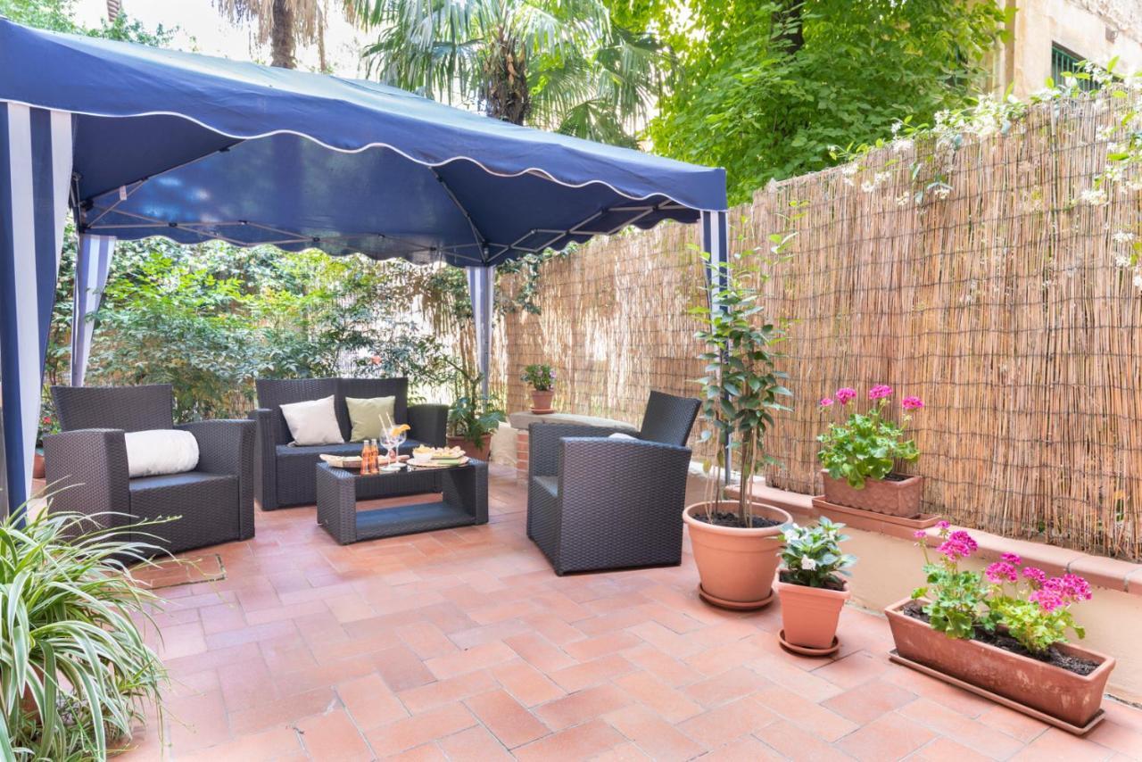 Dimora D'Azeglio With Private Patio Lägenhet Florens Exteriör bild